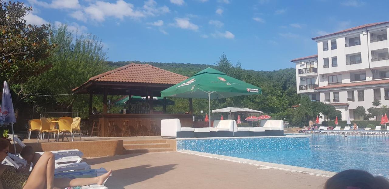 Harmony Hills Kolevi Apartments Рогачево Экстерьер фото